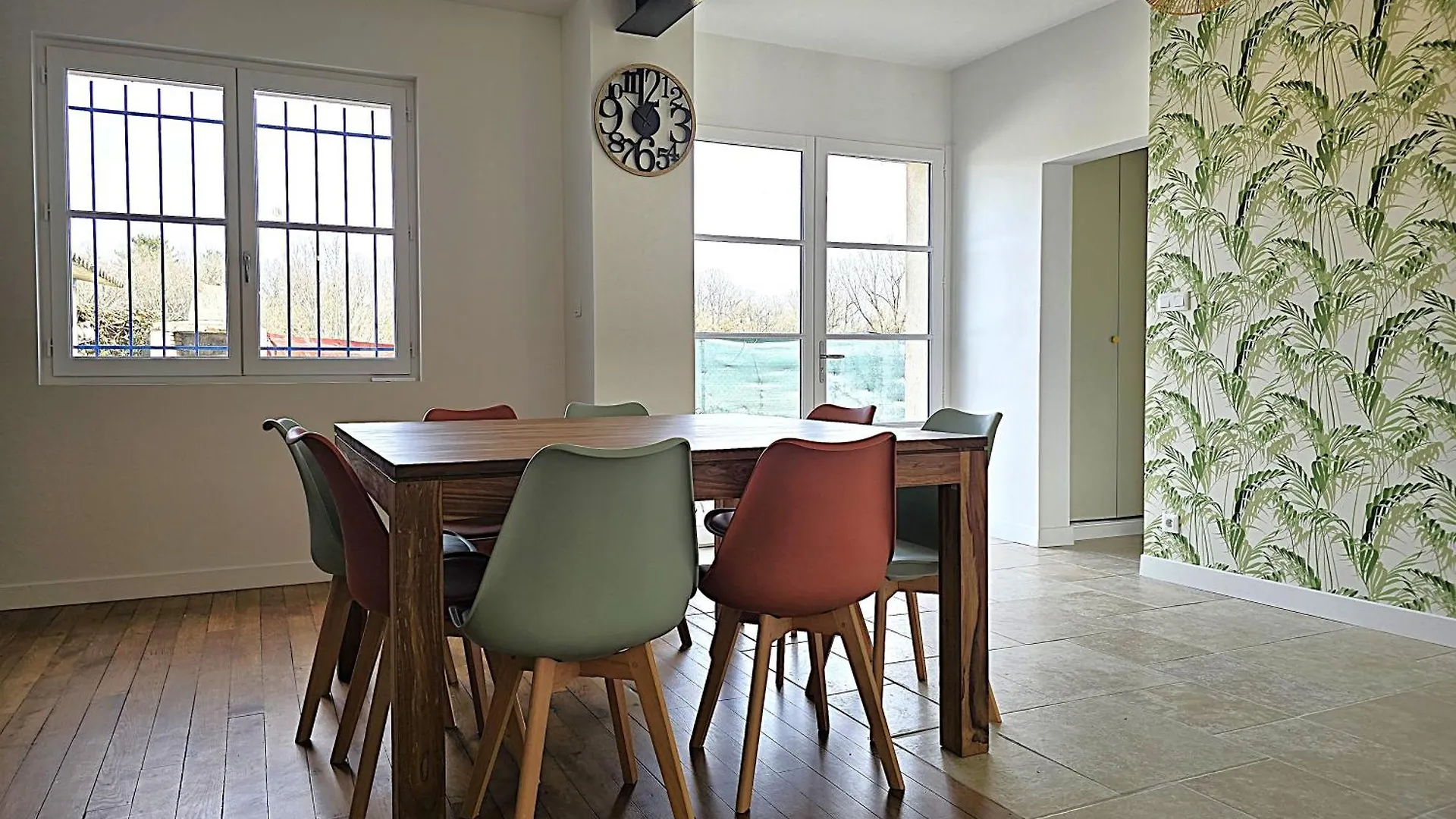 Vakantiehuis Belle Villa Au Coeur Du Frontonnais - Coeur De Village - Piscine, Jardin Et Terrasses Prives - Climatisation - 8 Personnes - 5 Lits