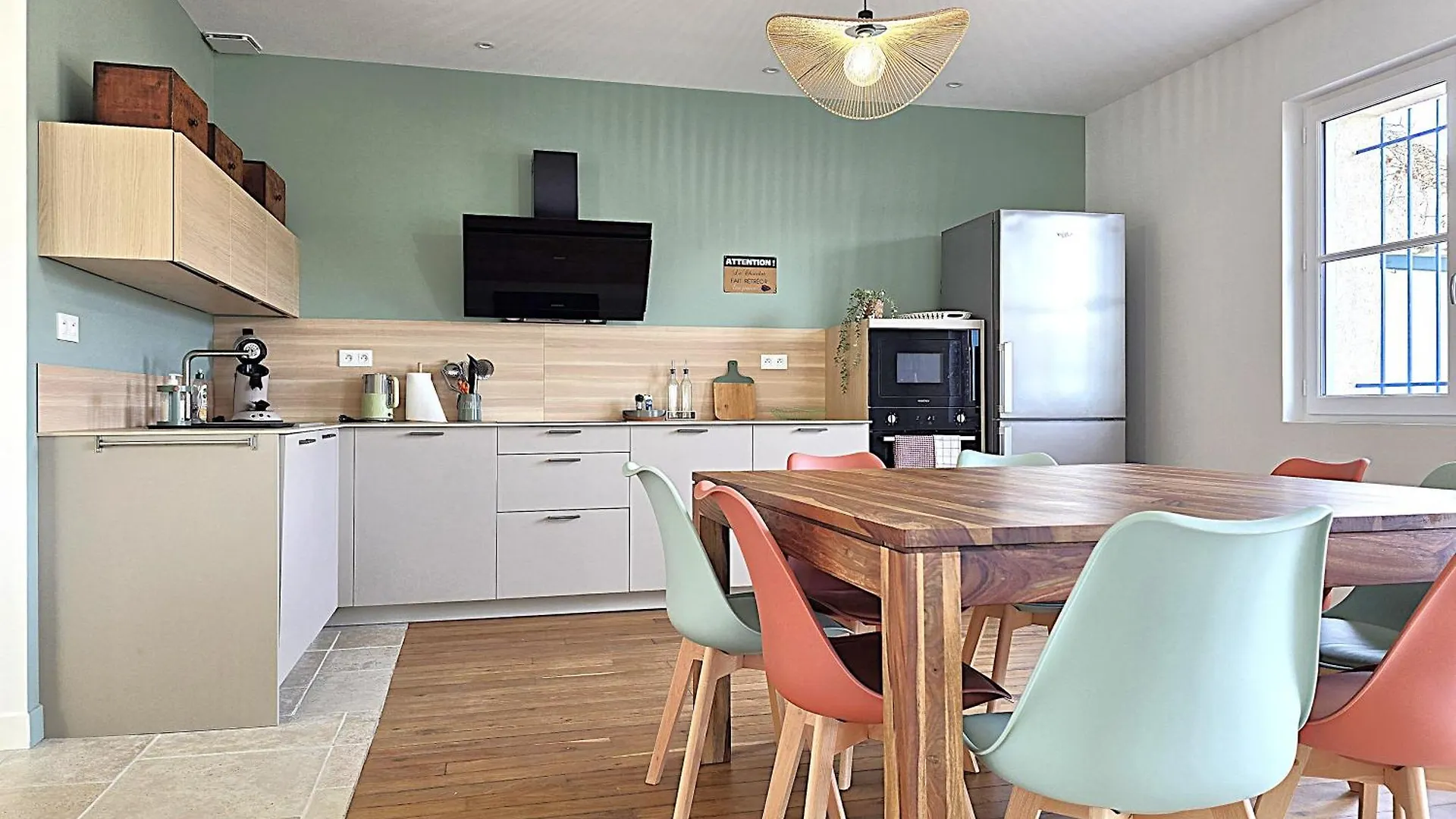 Vakantiehuis Belle Villa Au Coeur Du Frontonnais - Coeur De Village - Piscine, Jardin Et Terrasses Prives - Climatisation - 8 Personnes - 5 Lits Frankrijk