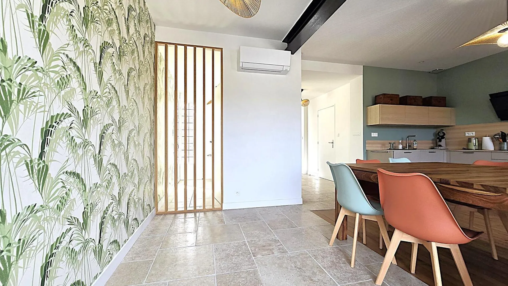 Vakantiehuis Belle Villa Au Coeur Du Frontonnais - Coeur De Village - Piscine, Jardin Et Terrasses Prives - Climatisation - 8 Personnes - 5 Lits