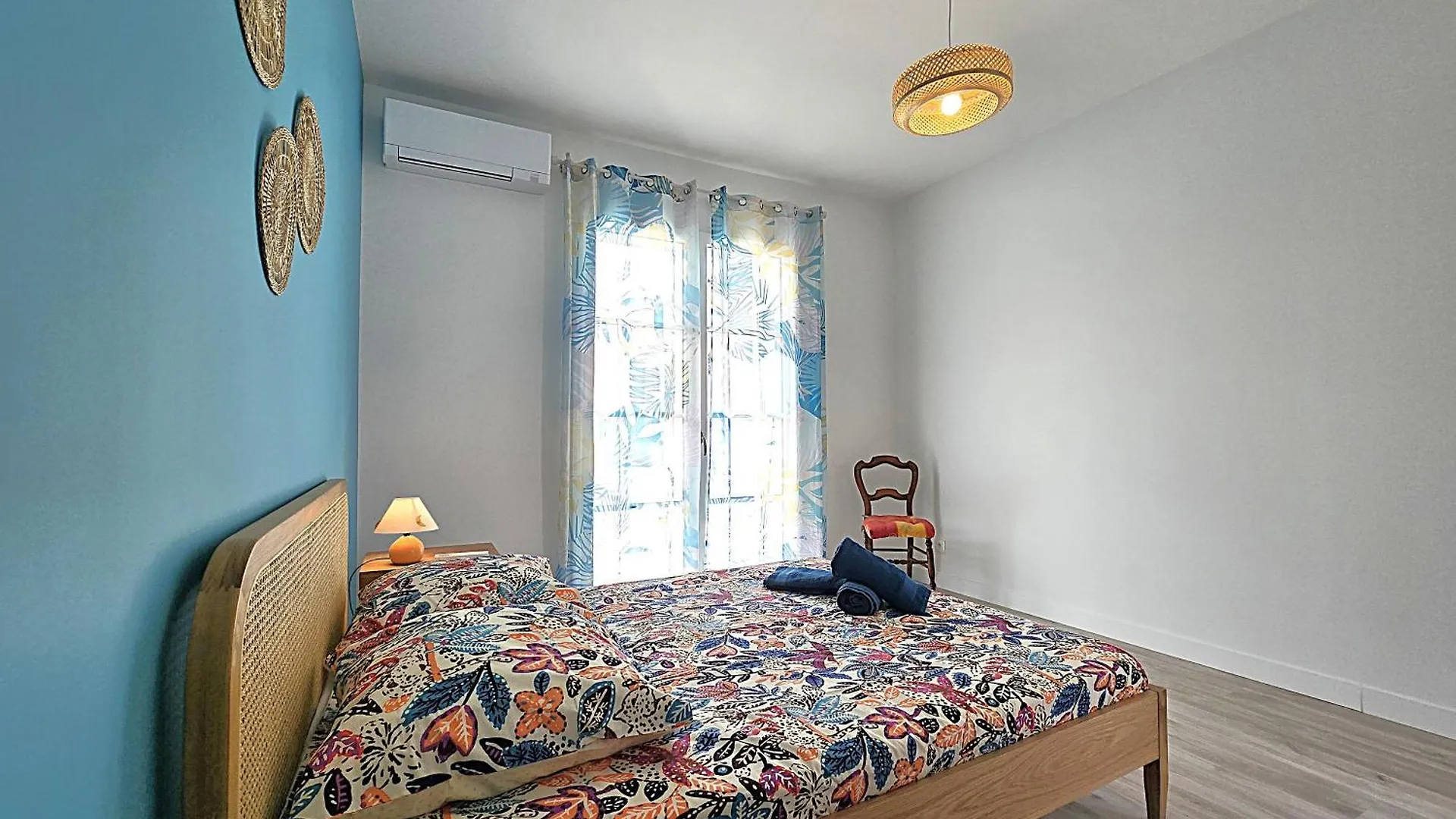 Vakantiehuis Belle Villa Au Coeur Du Frontonnais - Coeur De Village - Piscine, Jardin Et Terrasses Prives - Climatisation - 8 Personnes - 5 Lits